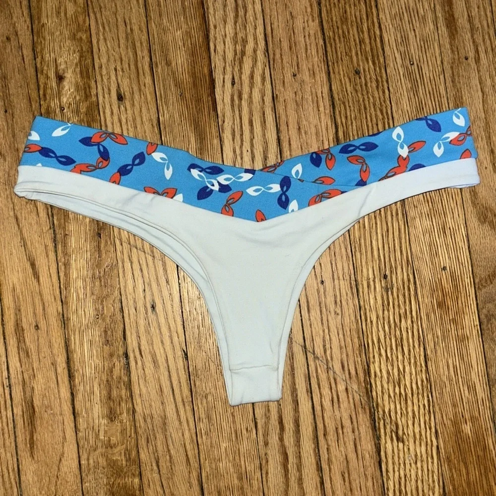 SAN LORENZO white with blue red white band cheeky bikini swim bottom in small - Picture 3 of 4